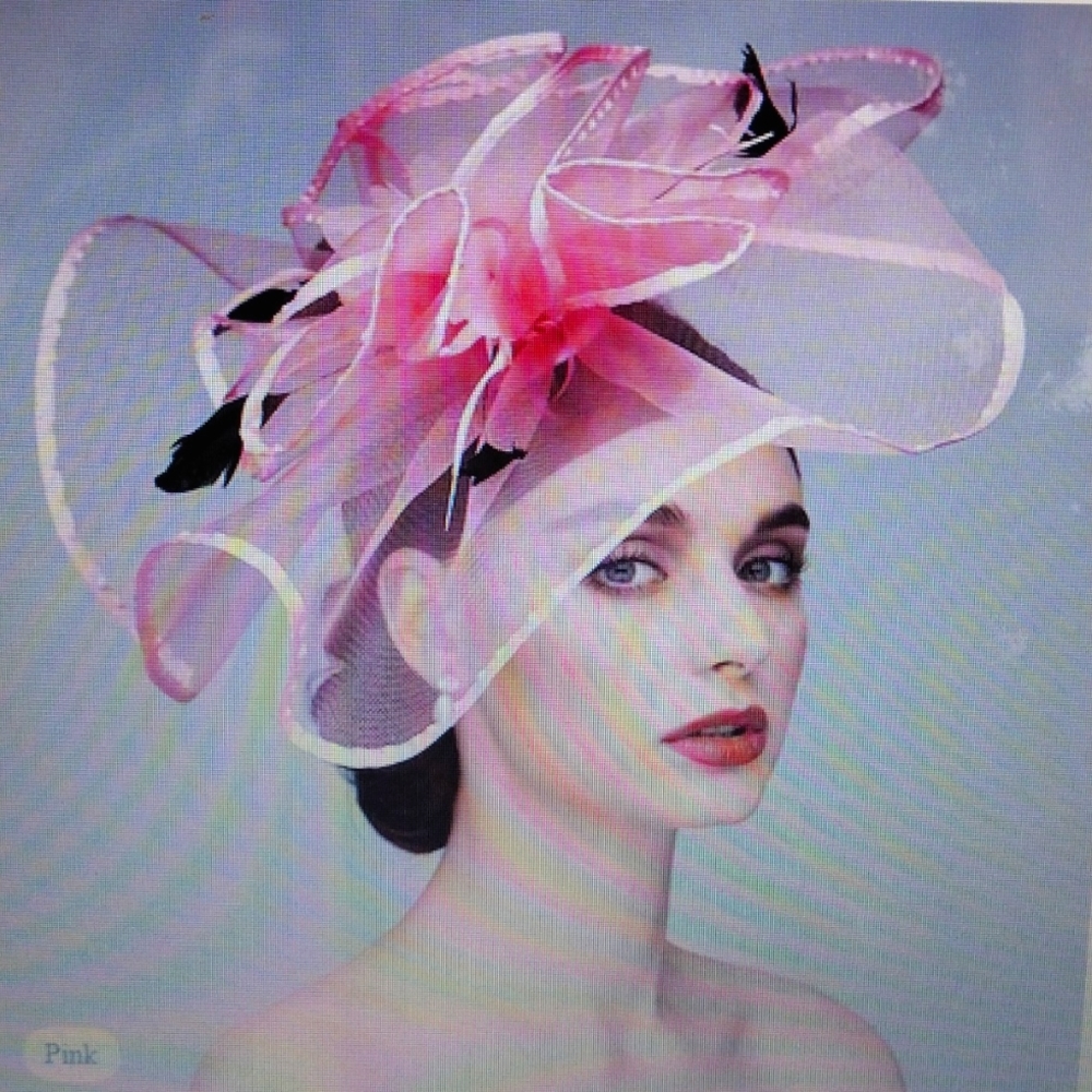 Elegant Feather Linen Rayon Fascinator Pink